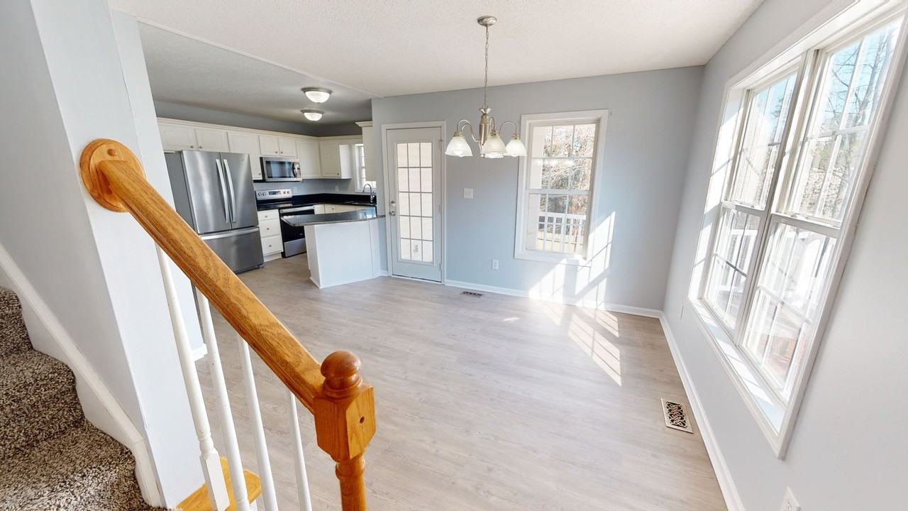 4309 Colville Ct - Photo 6 of 28