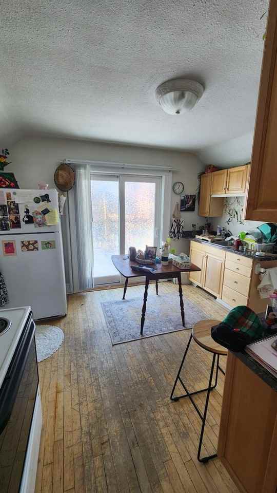 609 Bemidji Ave N - Photo 3 of 15