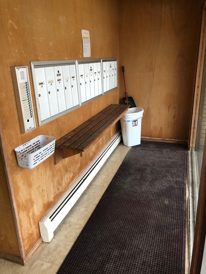 Lakeshore North Apartments - Photo 2 of 5