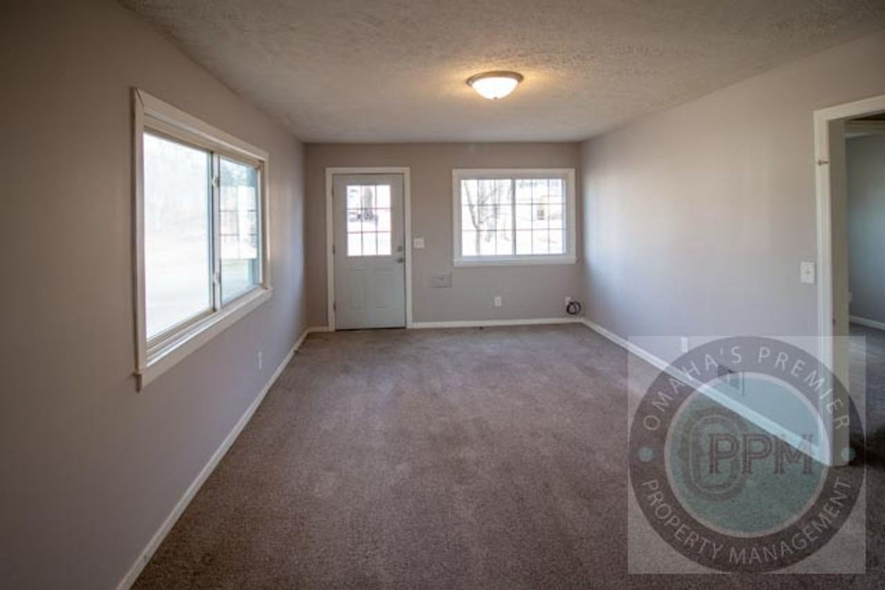 3228 N 40th St - Photo 5 of 17