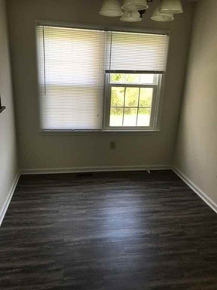 110 Courthouse Rd #3 - Photo 3 of 4
