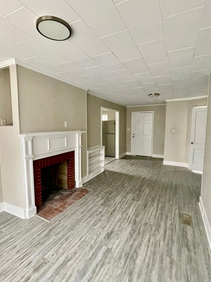 2314 Sunset Ave - Photo 4 of 11