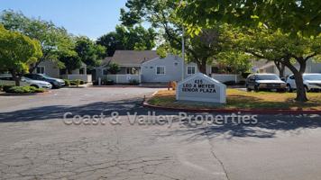 featured image of 425 Queen St