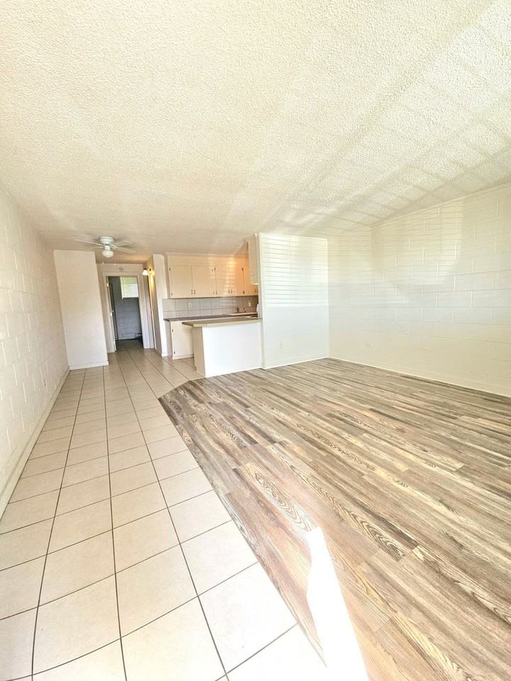 40410 Meridian E #7 - Photo 2 of 6