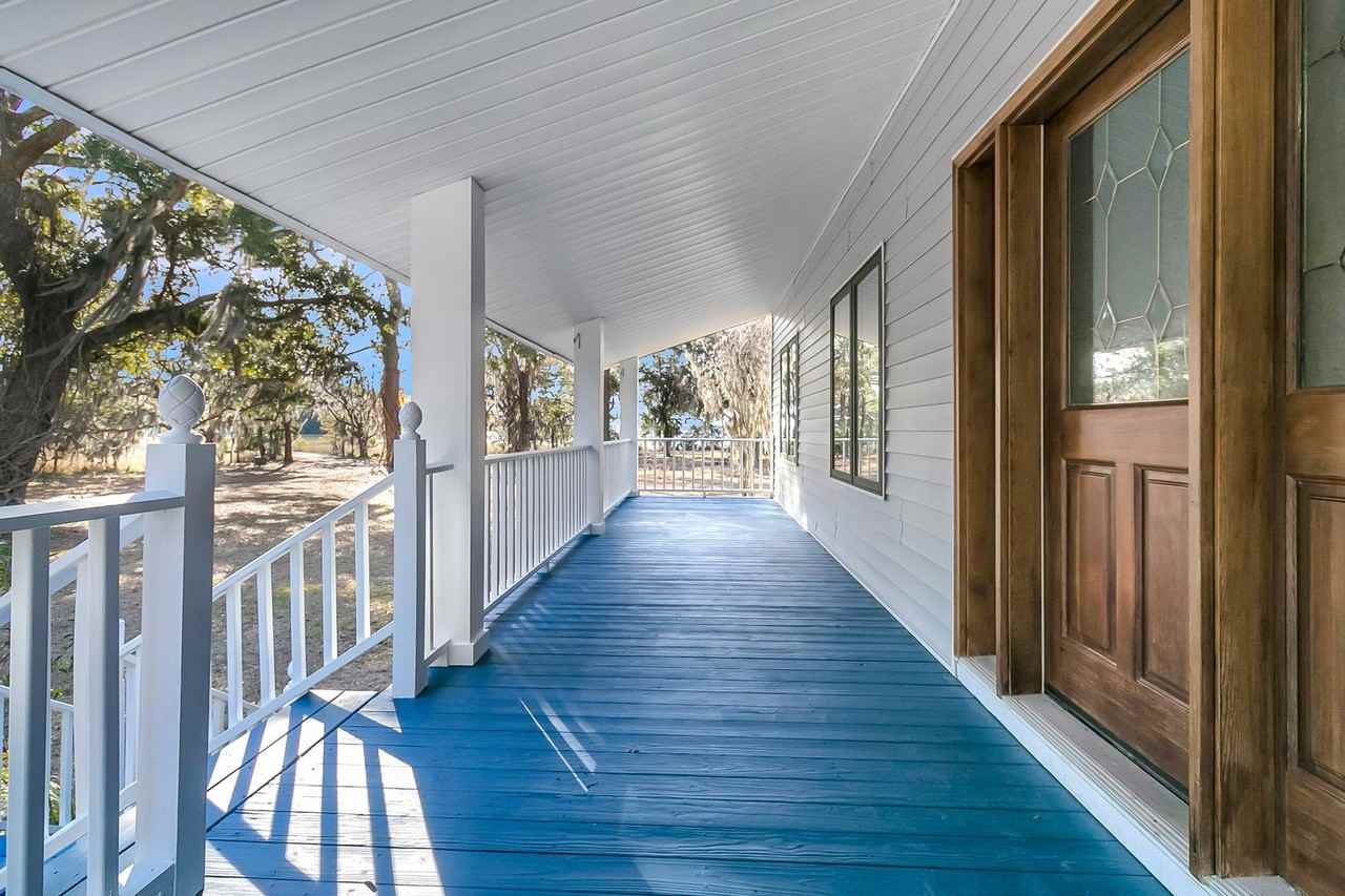 5844 Oak Hart Rd - Photo 5 of 50