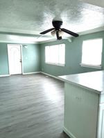 featured image of 724 16th St