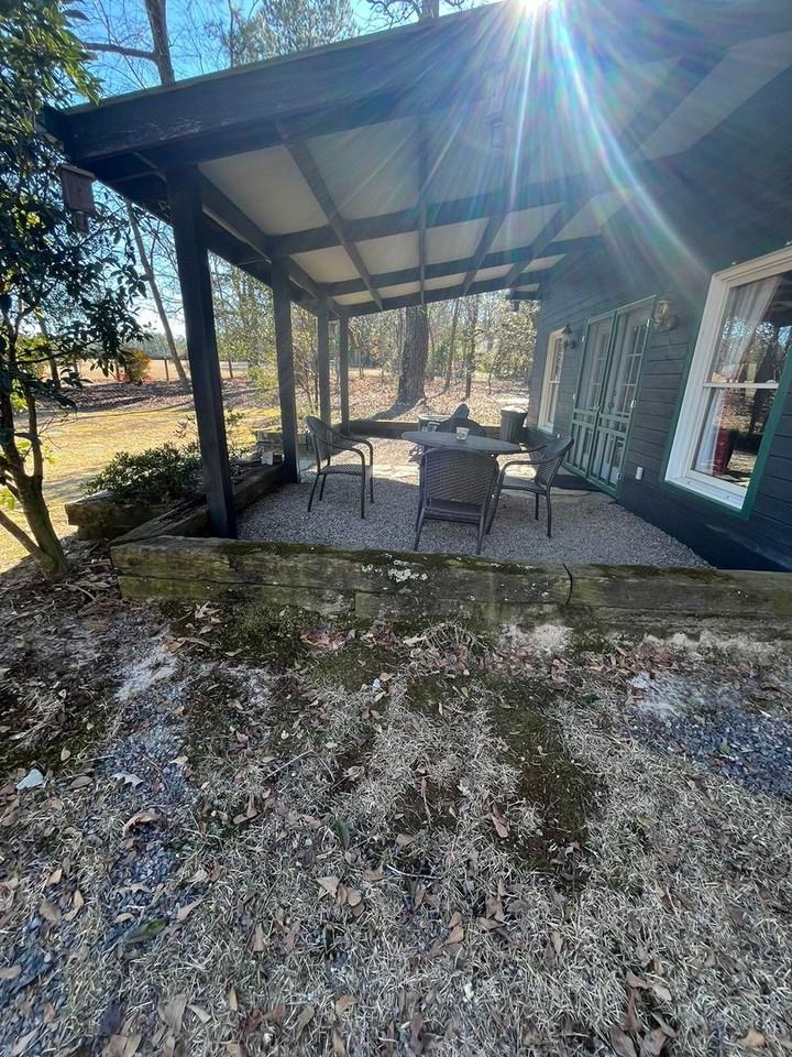 549 West Rd - Photo 2 of 19
