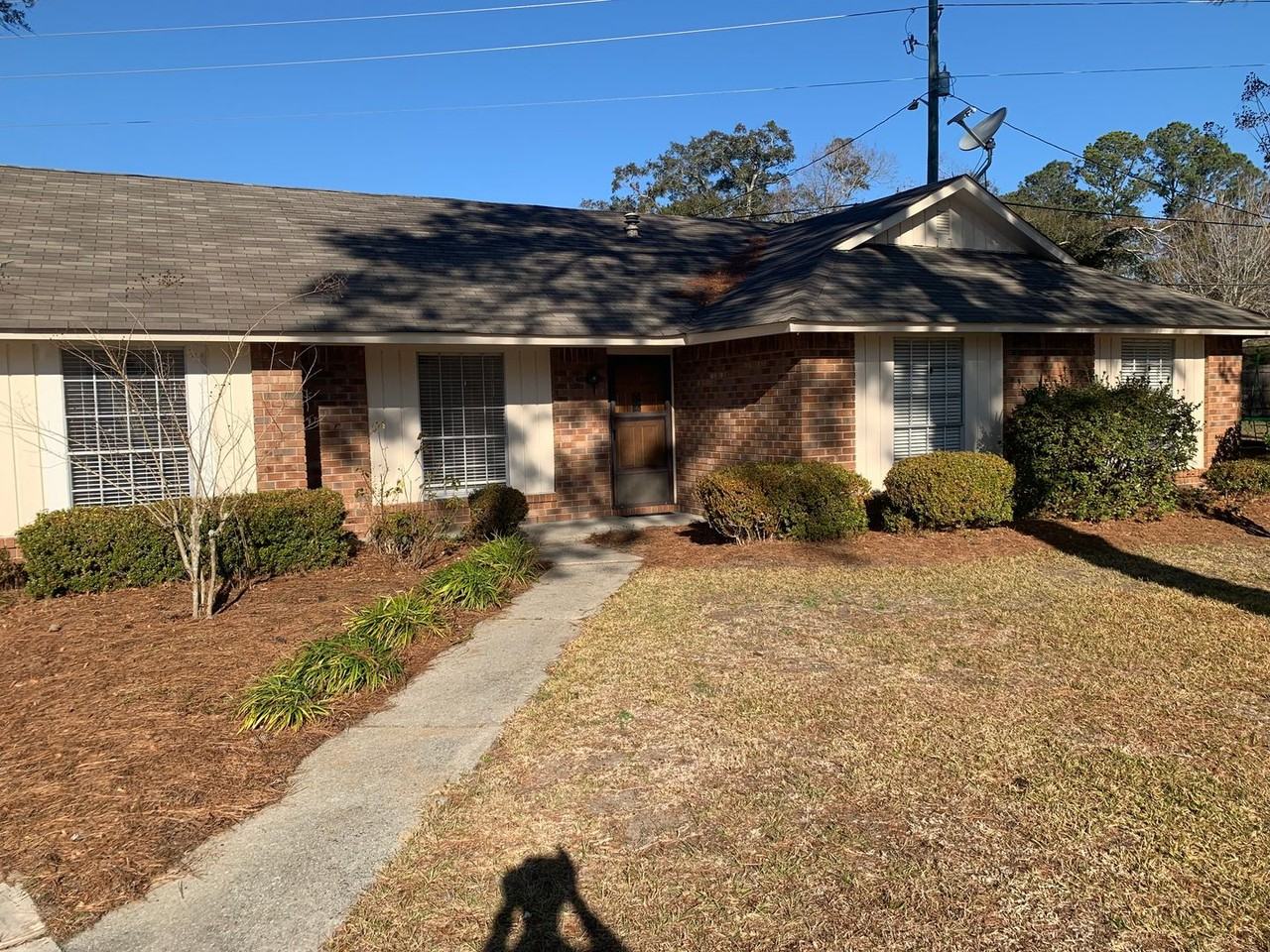 821 Tavern Rd - Photo 2 of 22