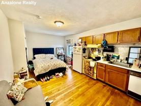 59 Salem St #3F - Photo 1 of 1