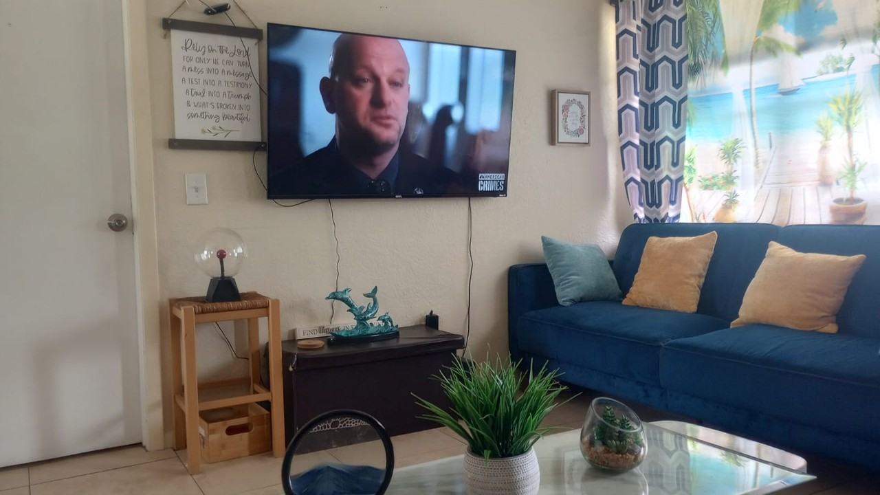 431 Northeast 39th Street - Photo 4 of 4