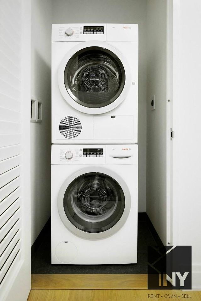 Water St & Fletcher St #2006 - Photo 5 of 10