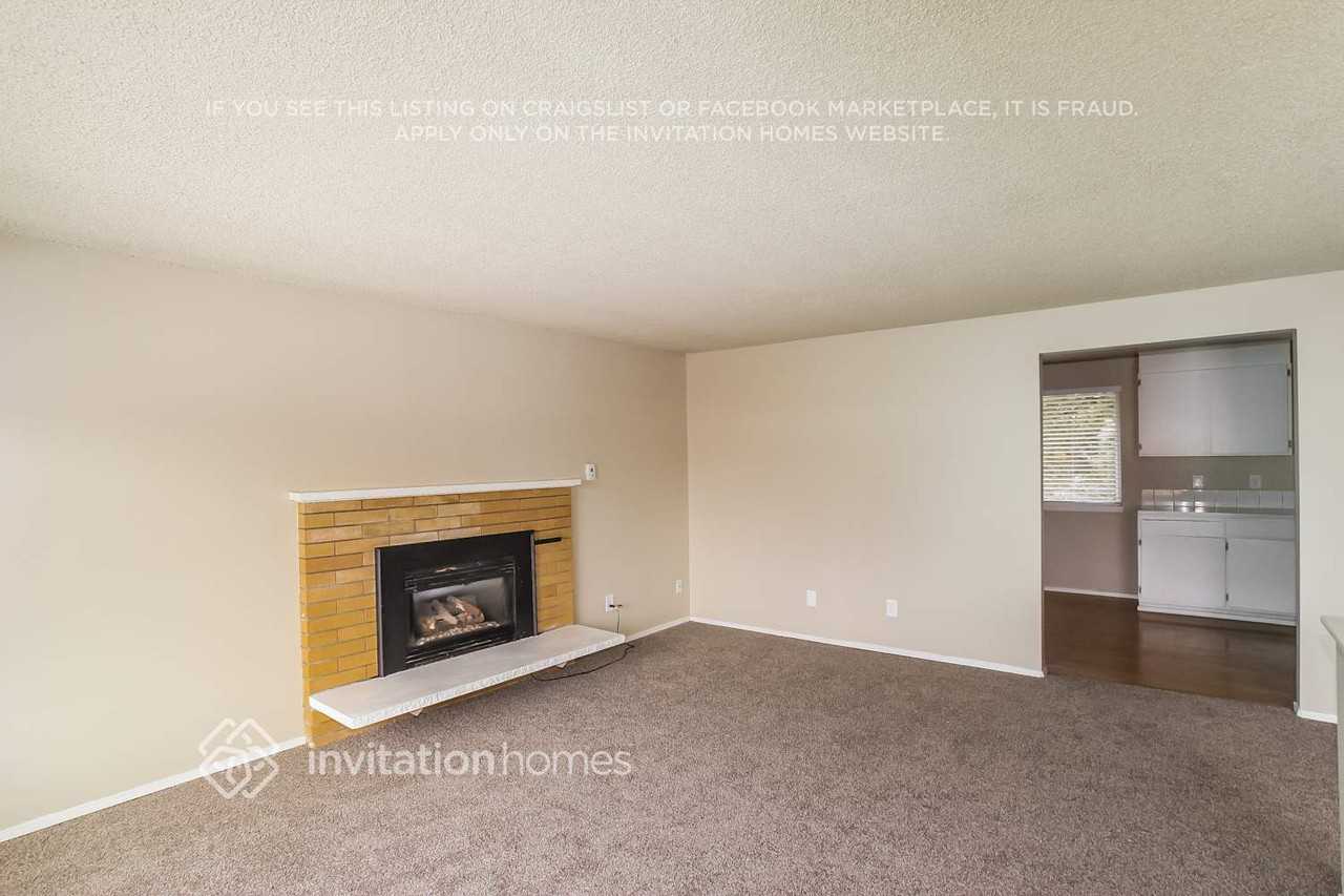 29322 41st Ave S - Photo 2 of 16