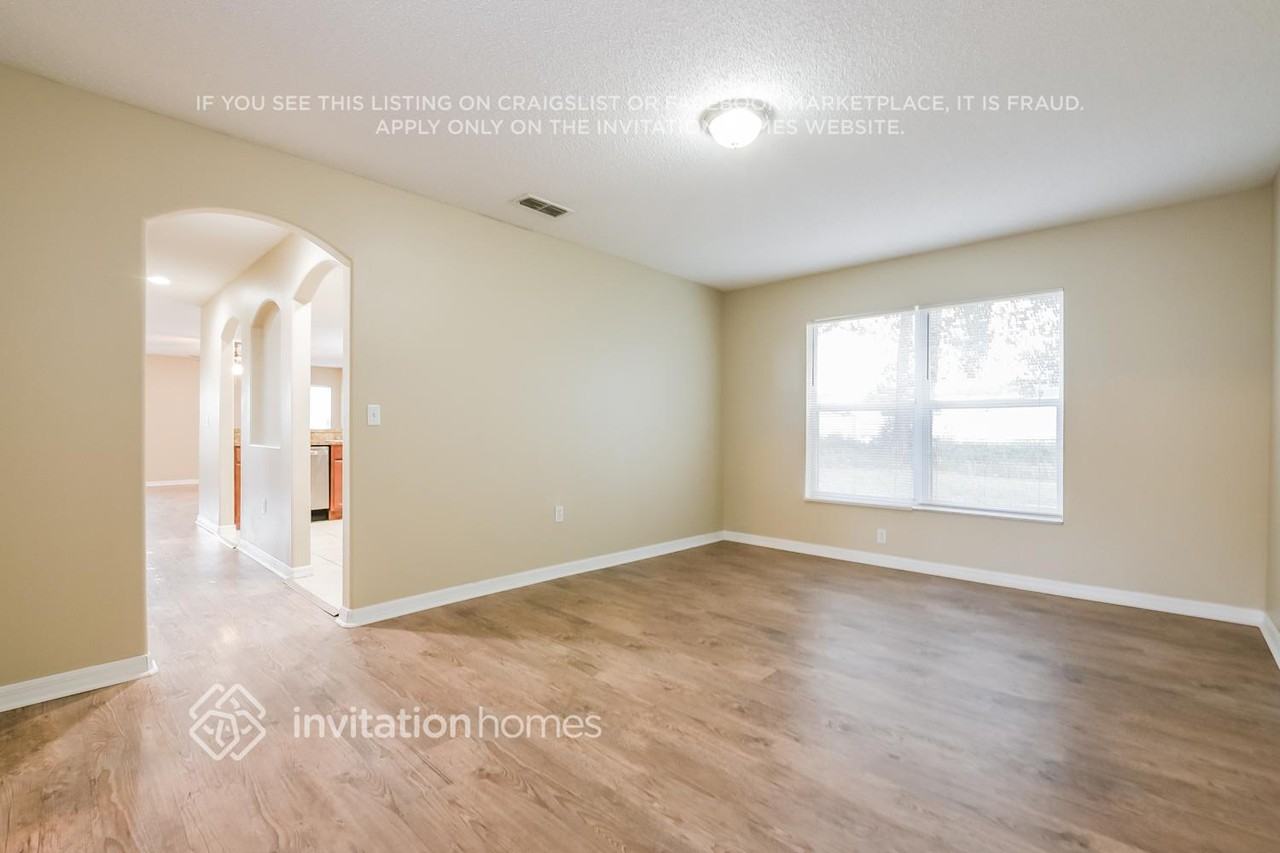 2621 Fair Oaks Dr - Photo 4 of 16