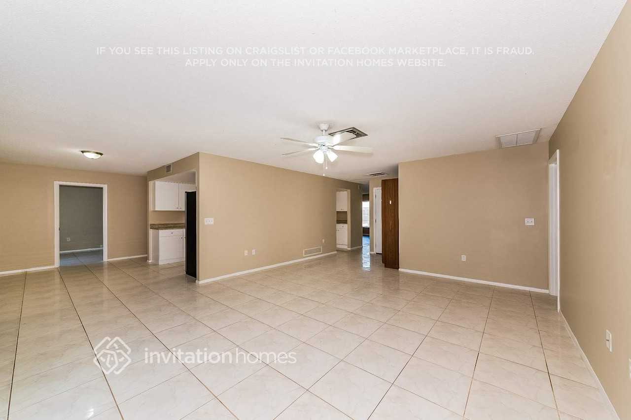 8900 Phyliss Ave - Photo 6 of 16