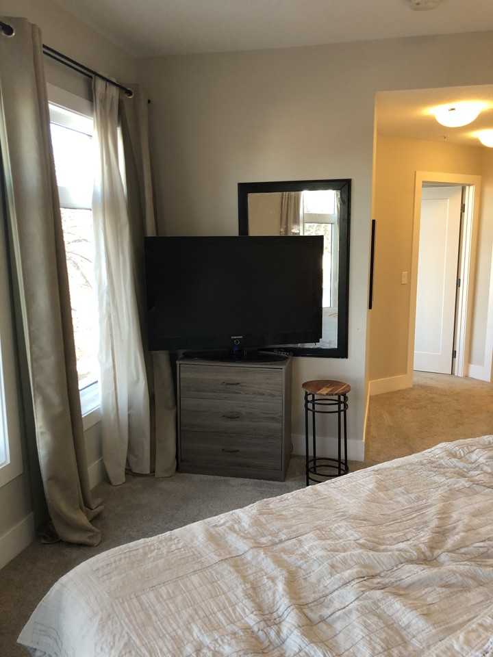 1702 17 Avenue Southwest - Photo 10