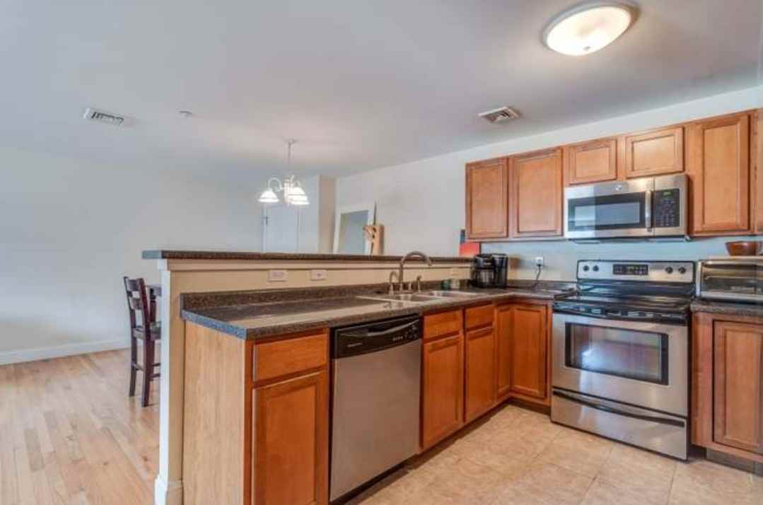 1224 Lilac Ln #1224 - Photo 2 of 8