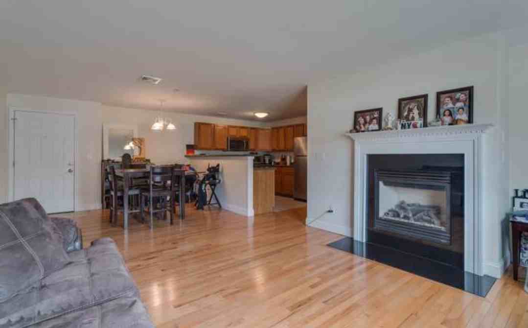 1224 Lilac Ln #1224 - Photo 6 of 8