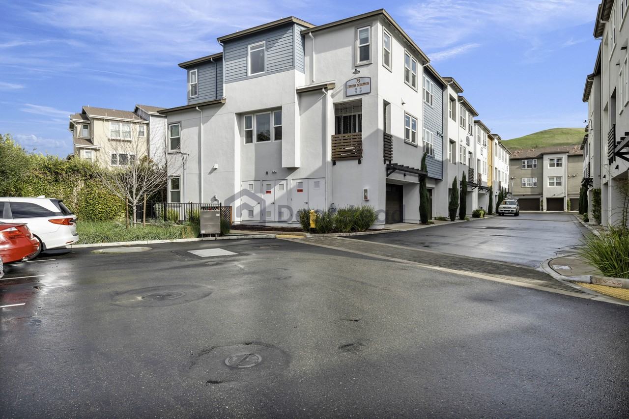 63 Zenith Cmn #NA - Photo 3 of 30