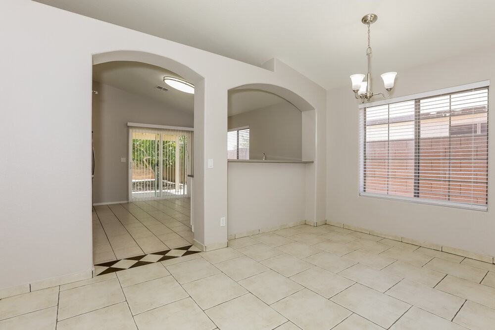 743 S Del Rio Ct - Photo 5 of 16