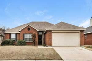featured image of 915 Joshua Dr