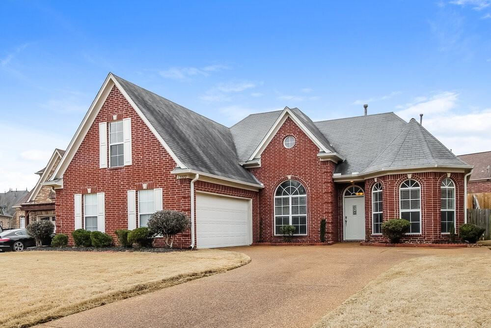 5327 Brookwater Cv S - Photo 4 of 17