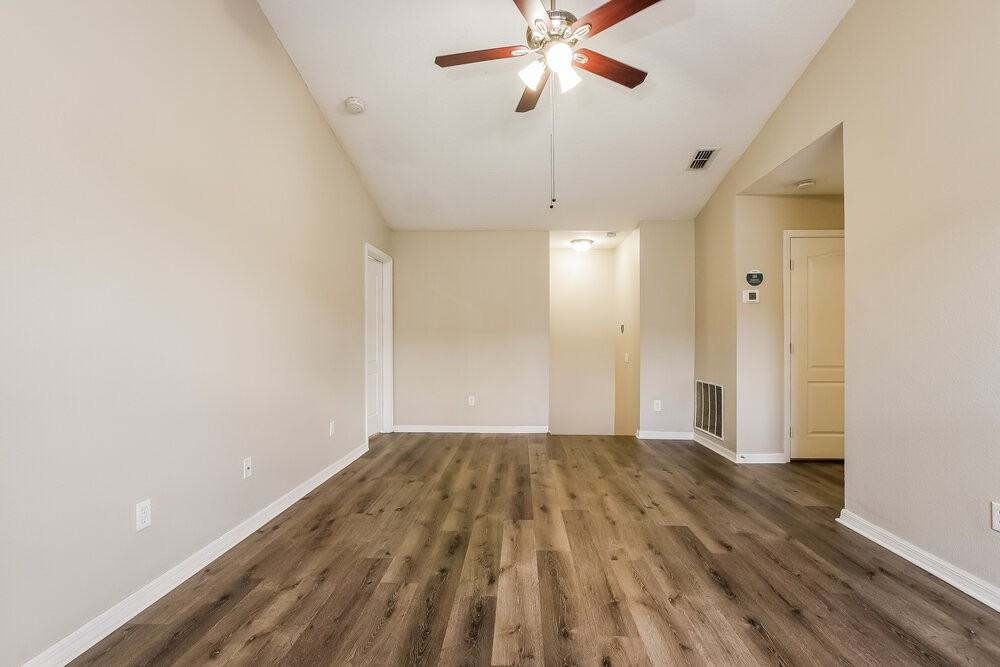 4417 Spring Blossom Dr - Photo 4 of 17