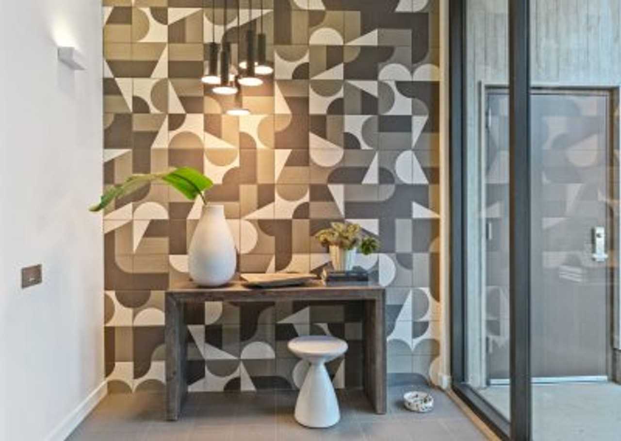 The Katniss - Photo 3 of 10