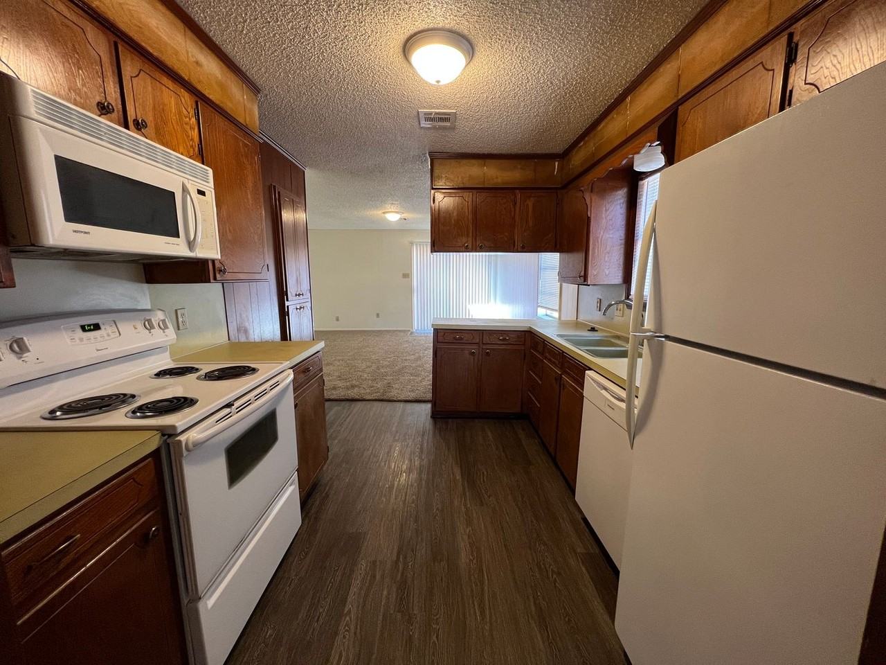 6602 Wiethorn Dr - Photo 6 of 13