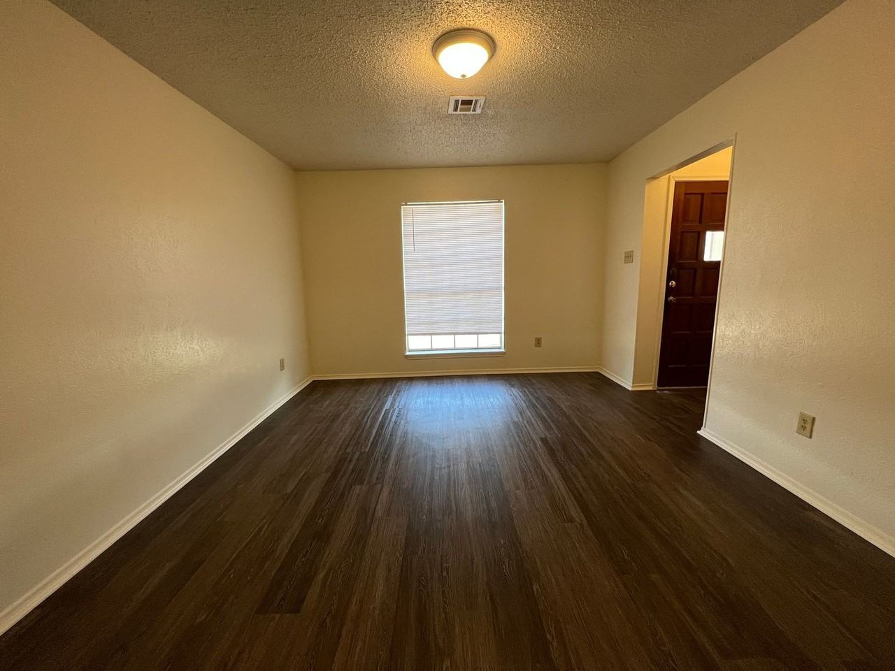 6602 Wiethorn Dr - Photo 7 of 13