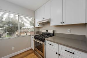 featured image of 203 W 3rd Ave