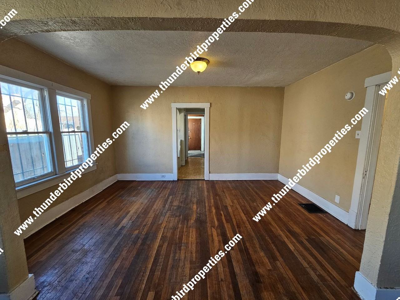 2110 Coal Pl Se - Photo 3 of 18