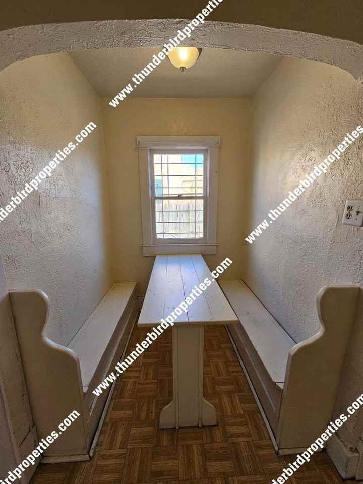 2110 Coal Pl Se - Photo 5 of 18