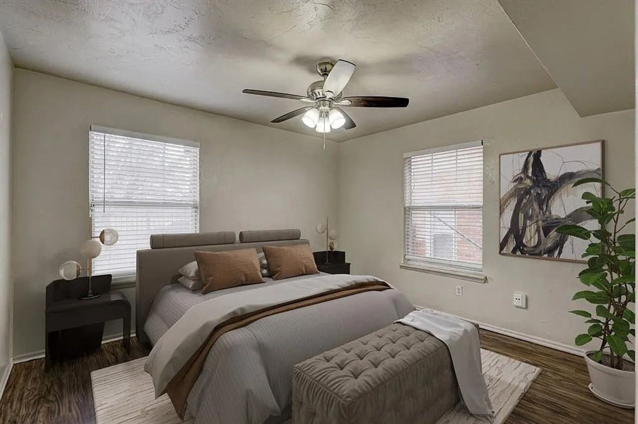 2021 Nw 25th St - Photo 4 of 10