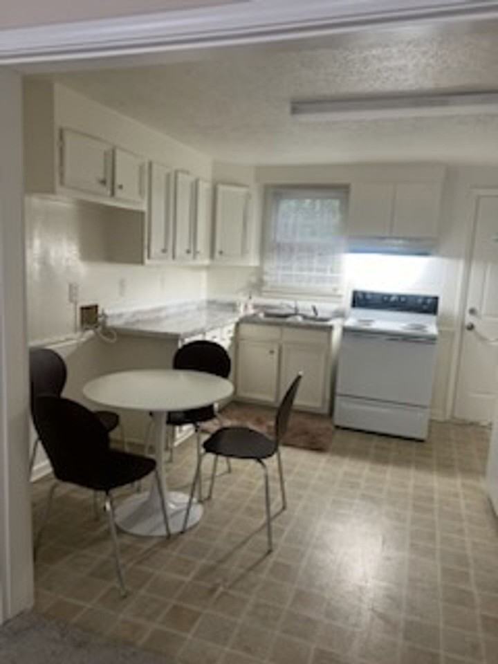 Bentley Woods - Photo 4 of 8