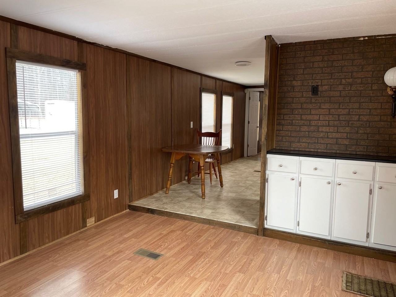 119 Whisper Ln - Photo 4 of 15