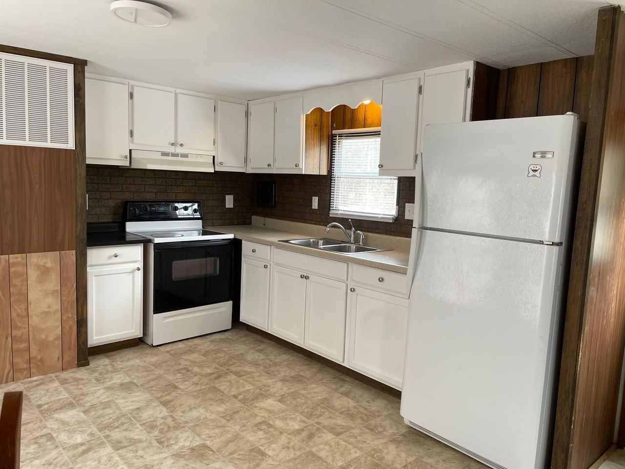 119 Whisper Ln - Photo 5 of 15