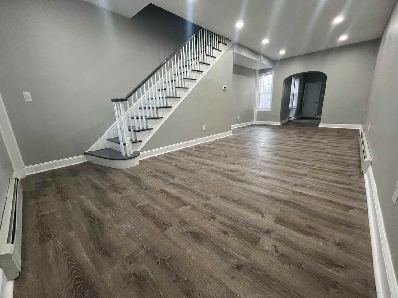 1252 Carl Miller Blvd - Photo 2 of 14