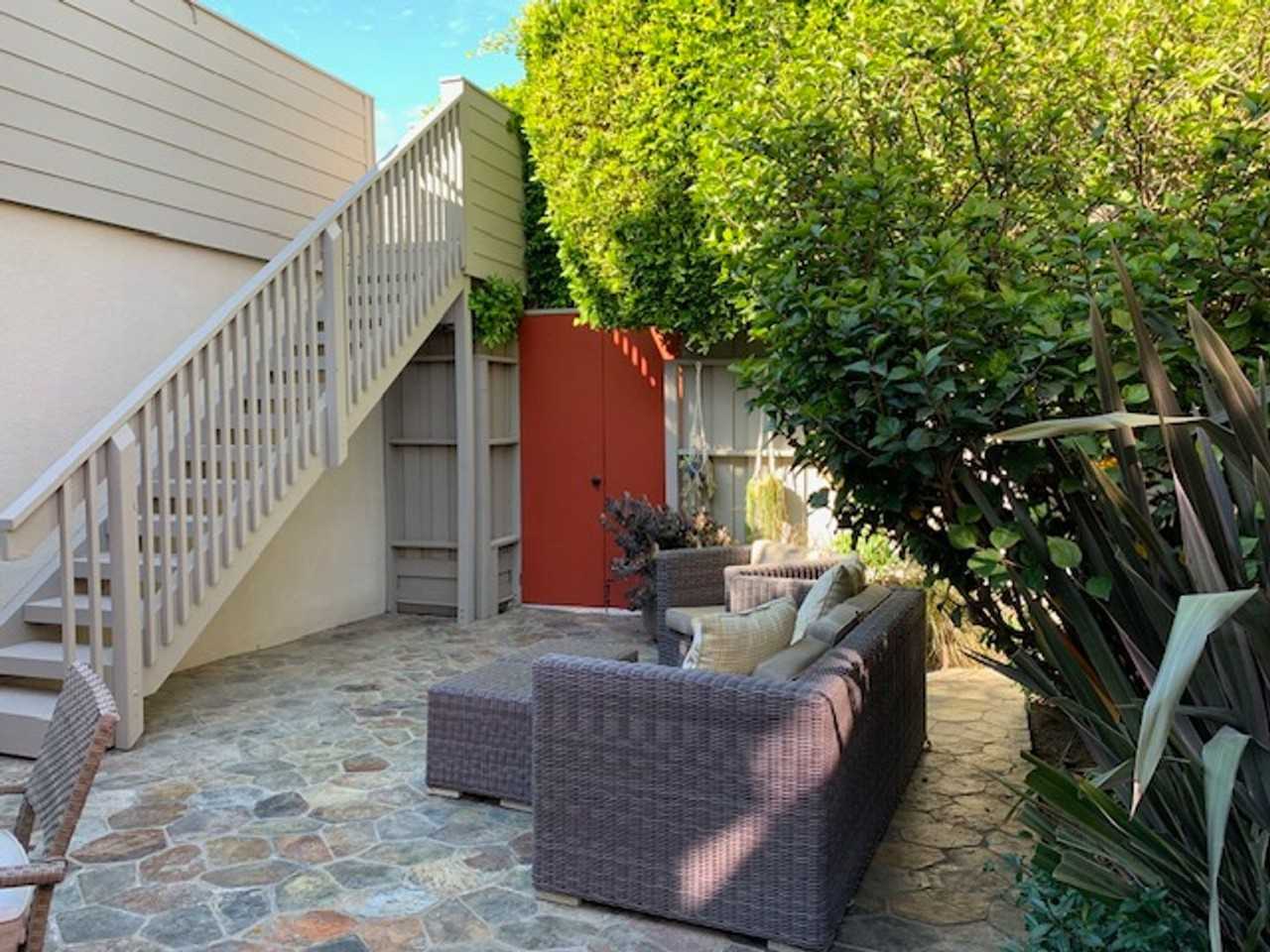 5320 Seabreeze Way - Photo 2 of 35