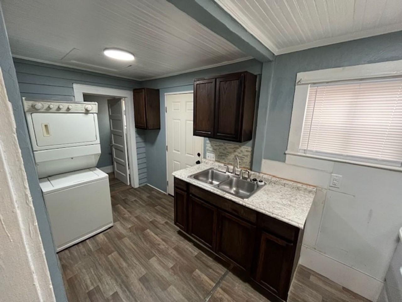 305 Stough Aly - Photo 7 of 12