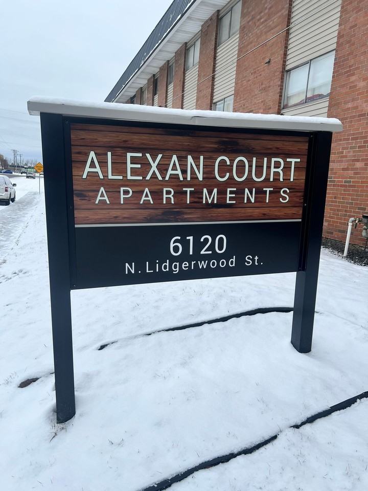Alexan Court Apartments - Photo 7 of 10