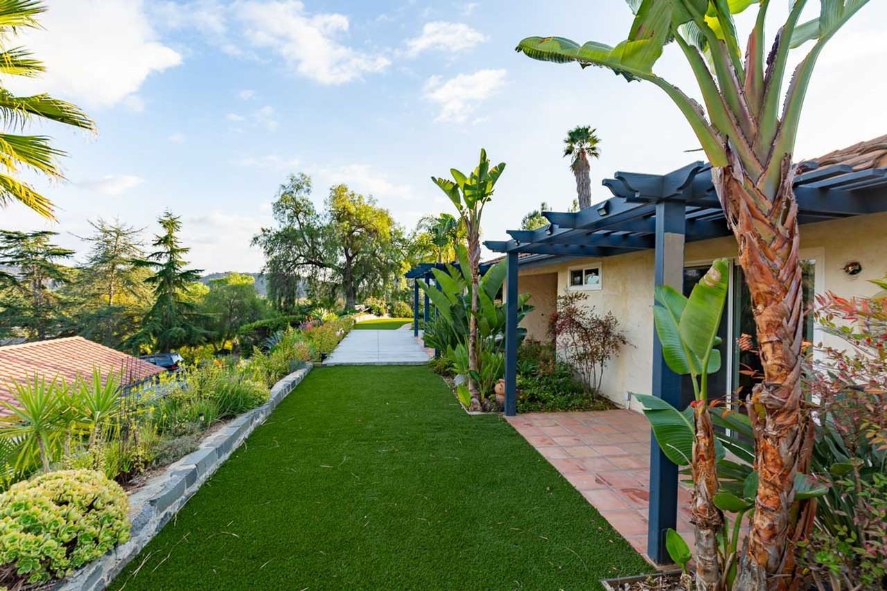 15020 Espola Rd - Photo 3 of 32
