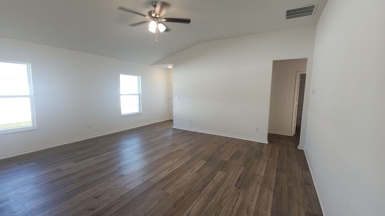 63 Pritchard Dr - Photo 7 of 25