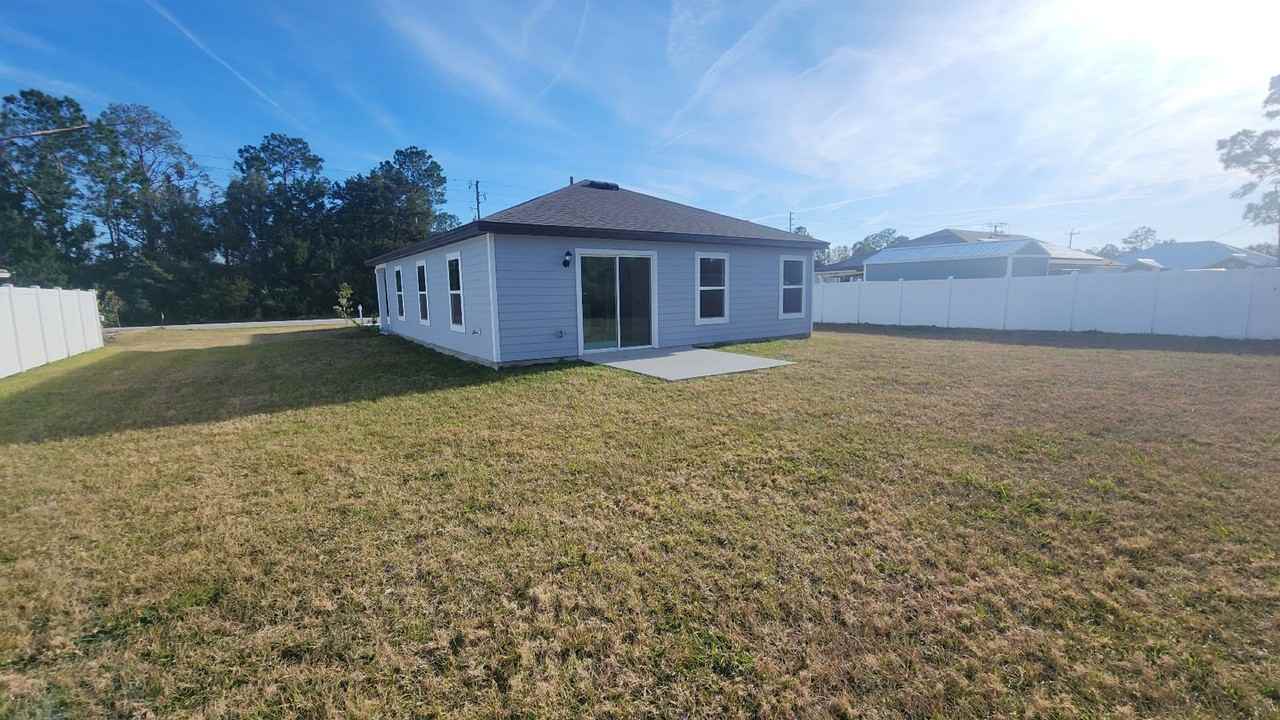 63 Pritchard Dr - Photo 3 of 25