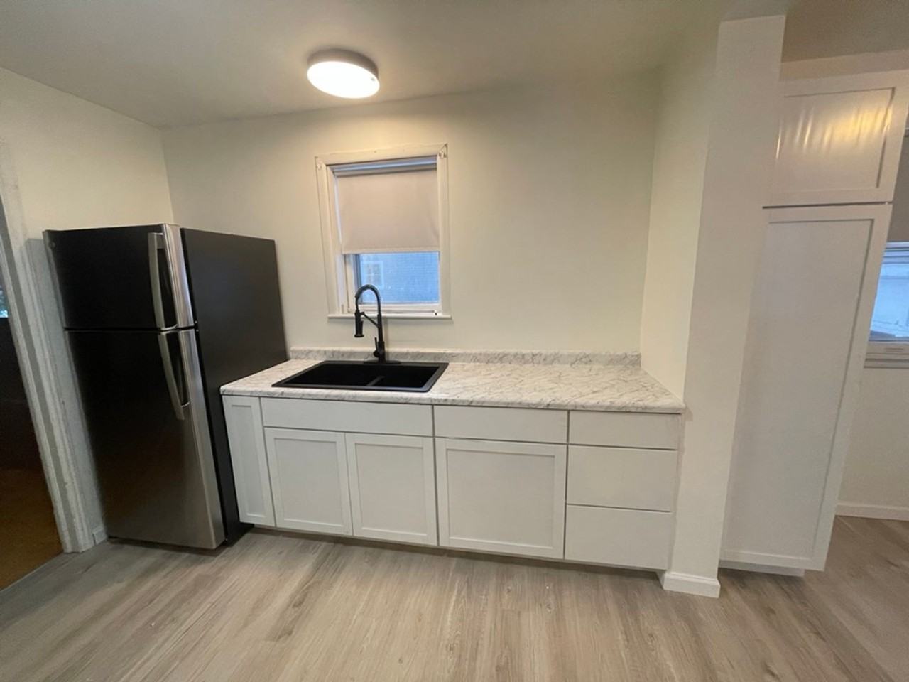 614 Winton St - Photo 5 of 10