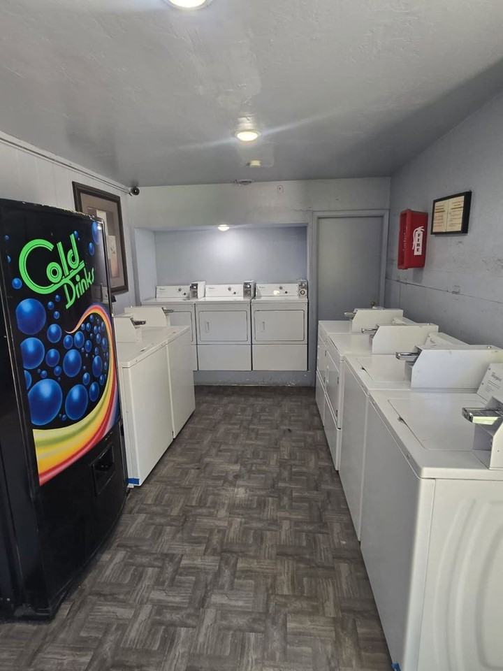 Palm Creek - Photo 6 of 7