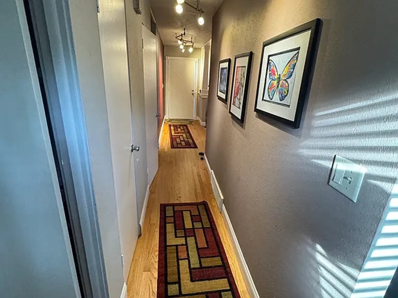 1824 Peachtree Ln - Photo 5 of 11
