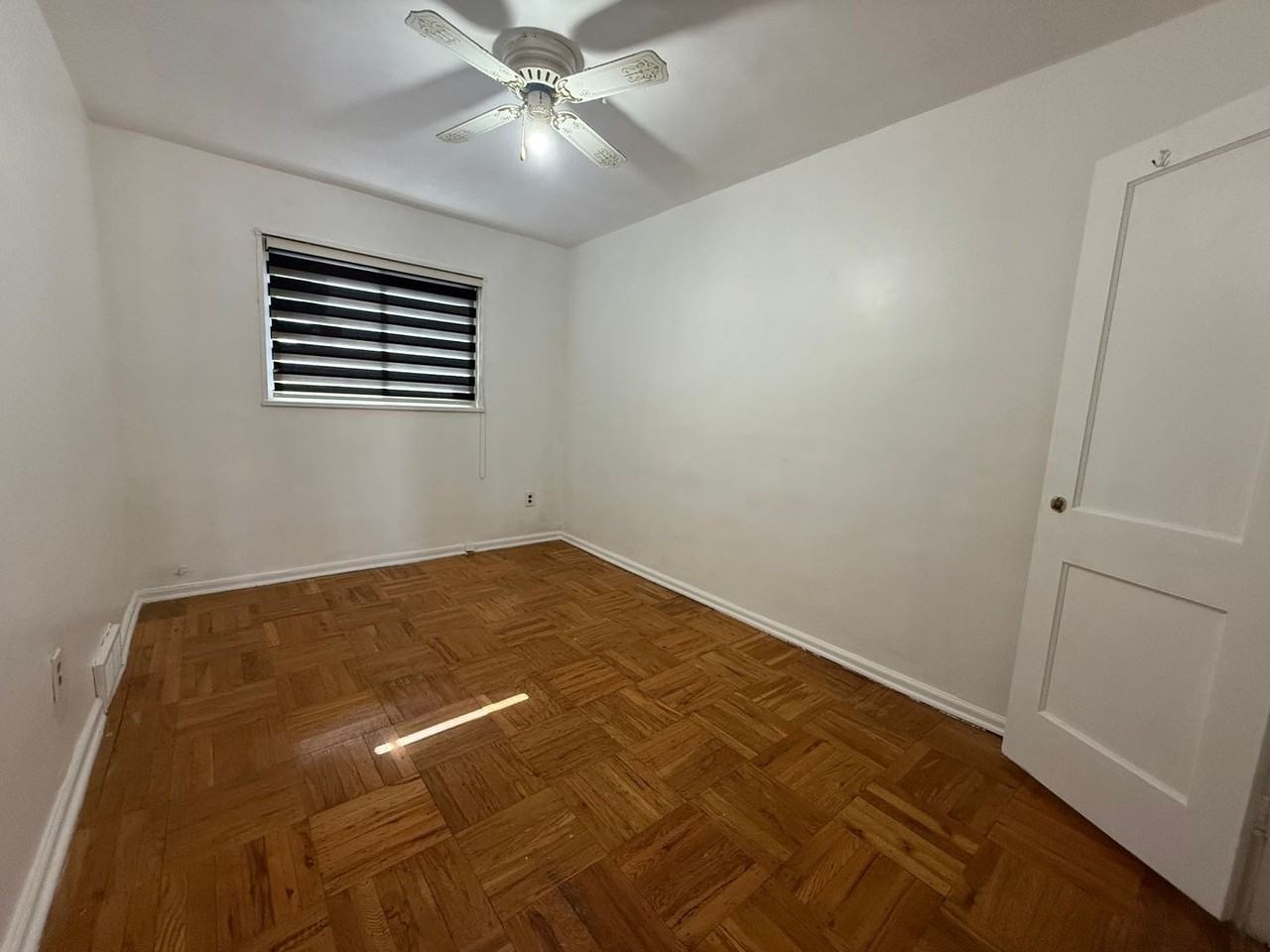 5556 Wheeler St - Photo 5 of 9