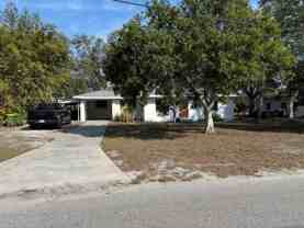 827 42nd St. - Photo 1 of 1