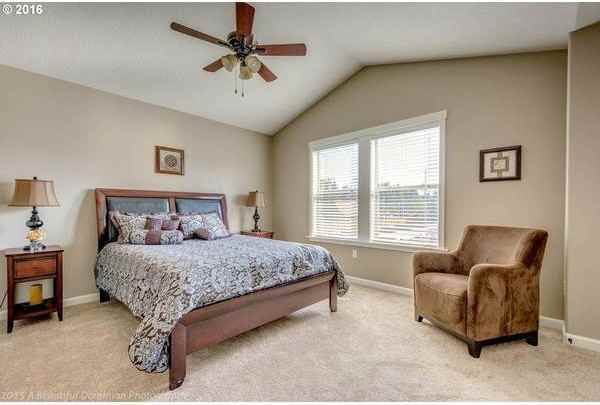 2629 Ne 131st Ct - Photo 3 of 8