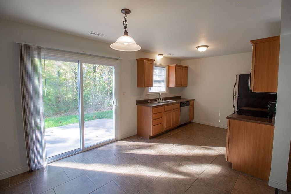 4612 Dehaven Dr - Photo 6 of 41